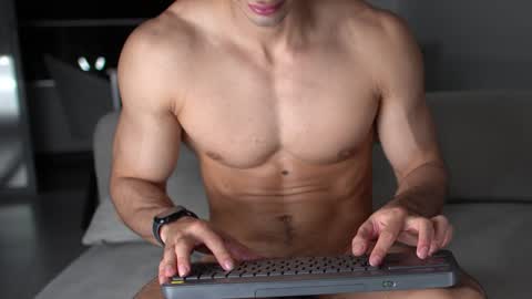 joe_steel1 online show from December 14, 6:56 am