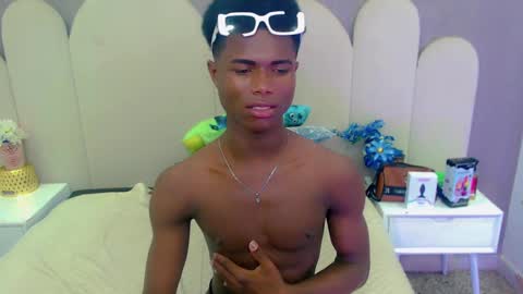 Snapshot of joel_blackcock chatting on February 3, 9:18 pm Joel online show from February 3, 9:18 pm