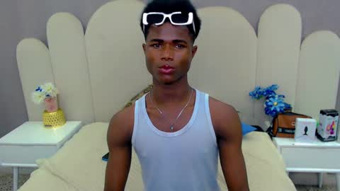 Snapshot of joel_blackcock chatting on February 4, 12:19 am Joel online show from February 4, 12:19 am