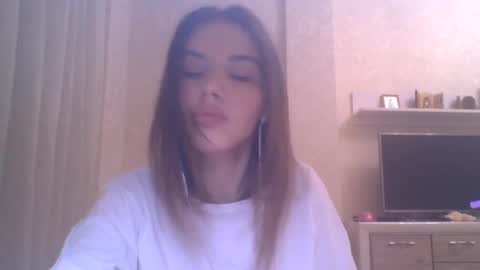 Jennifer online show from October 21, 5:13 pm