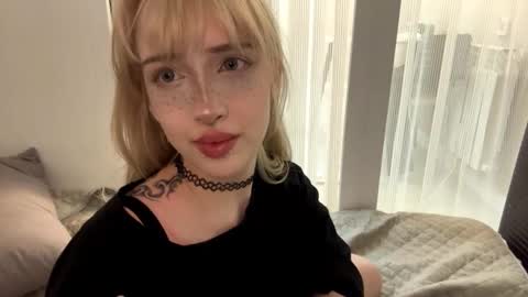 Amaya online show from October 18, 5:35 pm