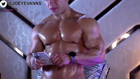 Joey Evans Joeyevanns IGTW  online show from September 11, 6:13 am