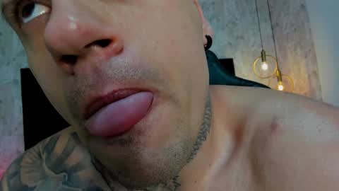     online show from January 18, 12:13 am