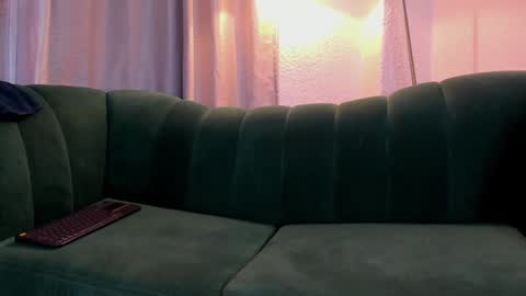     online show from January 29, 2:30 am