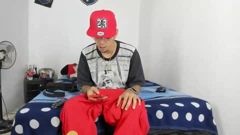 Snapshot of johan_and_antonella chatting on January 9, 8:55 pm johan_and_antonella online show from January 9, 8:55 pm