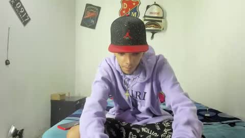 Snapshot of johan_and_antonella chatting on January 13, 5:12 am johan_and_antonella online show from January 13, 5:12 am