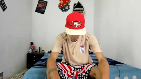 Snapshot of johan_and_antonella chatting on January 17, 7:38 pm johan_and_antonella online show from January 17, 7:38 pm