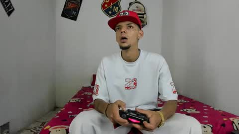 Snapshot of johan_and_antonella chatting on January 30, 12:50 am johan_and_antonella online show from January 30, 12:50 am