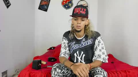 Snapshot of johan_and_antonella chatting on February 27, 10:37 am johan_and_antonella online show from February 27, 10:37 am