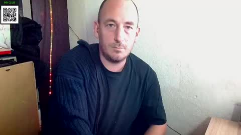 Snapshot of johanbarker chatting on December 26, 2:48 pm Johan online show from December 26, 2:48 pm