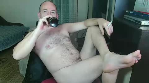 Snapshot of johanbarker chatting on January 18, 3:27 pm Johan online show from January 18, 3:27 pm