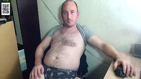 Snapshot of johanbarker chatting on January 28, 6:07 pm Johan online show from January 28, 6:07 pm