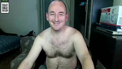 Snapshot of johanbarker chatting on February 24, 11:32 am Johan online show from February 24, 11:32 am