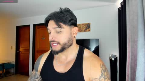 Snapshot of johatsu chatting on January 16, 1:25 pm King - online show from January 16, 1:25 pm