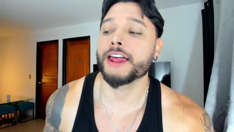 Snapshot of johatsu chatting on January 16, 11:16 pm King - online show from January 16, 11:16 pm