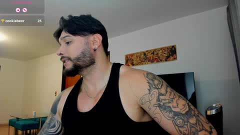 Snapshot of johatsu chatting on January 29, 12:33 am King - online show from January 29, 12:33 am