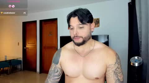 Snapshot of johatsu chatting on February 14, 2:18 am King - online show from February 14, 2:18 am