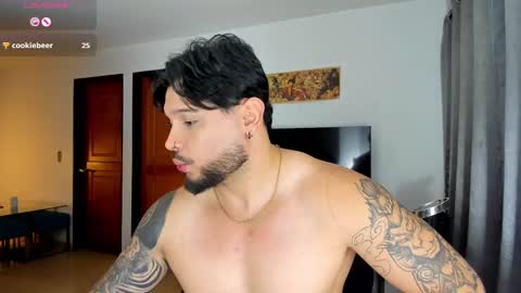 Snapshot of johatsu chatting on February 18, 1:32 am King - online show from February 18, 1:32 am