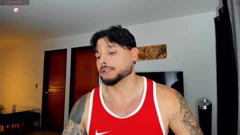 Snapshot of johatsu chatting on February 19, 10:09 pm King - online show from February 19, 10:09 pm