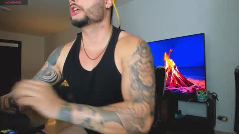 Snapshot of johatsu chatting on October 17, 9:06 pm King - online show from October 17, 9:06 pm