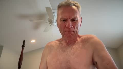 Snapshot of john555_555 chatting on November 10, 3:00 pm JackJack online show from November 10, 3:00 pm