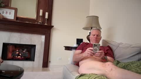 Snapshot of john555_555 chatting on November 19, 2:06 pm JackJack online show from November 19, 2:06 pm