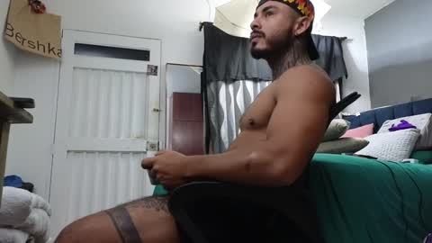 John  online show from January 17, 11:06 am