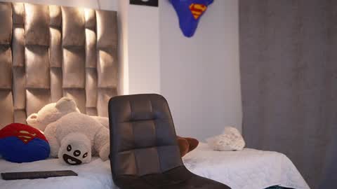 john online show from December 19, 12:13 am