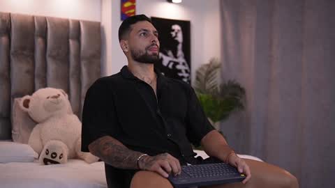 john online show from January 20, 10:26 pm