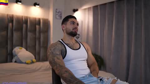 john online show from November 1, 11:56 am