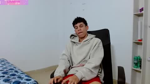 john_ssnow29 online show from March 10, 10:34 pm