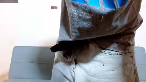 john_ssnow29 online show from November 22, 8:46 am