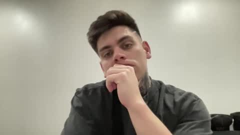 JAXX online show from December 8, 11:19 pm