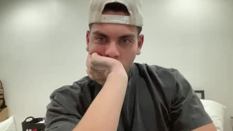 JAXX online show from January 8, 2:14 am