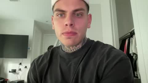 JAXX online show from January 10, 9:31 pm