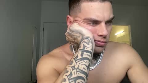 JAXX online show from September 19, 6:15 am