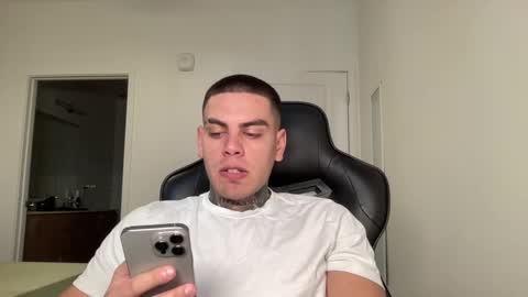 JAXX online show from October 13, 11:38 pm