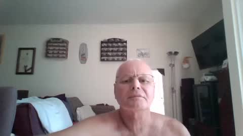 Snapshot of johndesnudado chatting on October 1, 4:02 pm johndesnudado online show from October 1, 4:02 pm