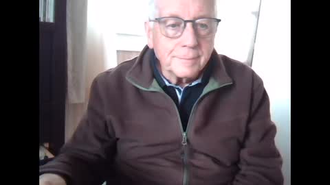 Snapshot of johnjohn6226623 chatting on December 16, 9:58 am johnjohn6226 online show from December 16, 9:58 am