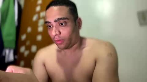 Snapshot of johnjow10 chatting on February 28, 6:31 pm JOHN online show from February 28, 6:31 pm