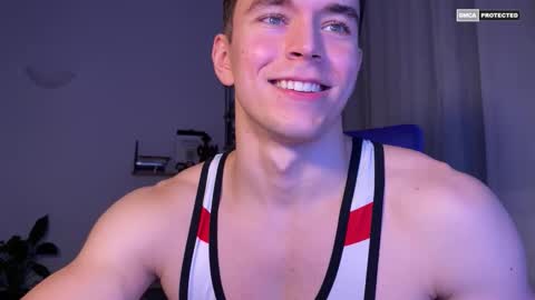 Snapshot of johnnnyhorny chatting on November 9, 6:28 pm Johnny online show from November 9, 6:28 pm