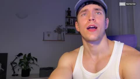 Snapshot of johnnnyhorny chatting on November 18, 8:46 pm Johnny online show from November 18, 8:46 pm