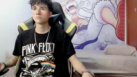 johnny_cagee online show from January 5, 3:00 am