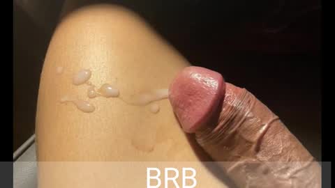 Snapshot of johnnyfun_xxx chatting on December 9, 3:50 am Johnnystrongarms online show from December 9, 3:50 am