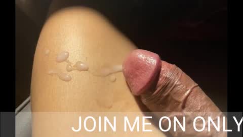 Snapshot of johnnyfun_xxx chatting on February 13, 4:43 am Johnnystrongarms online show from February 13, 4:43 am