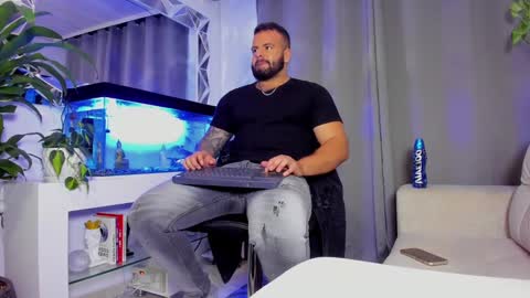 JOHNNY online show from January 22, 11:53 pm