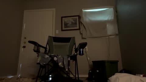 johnnyp611091 online show from March 6, 10:04 pm