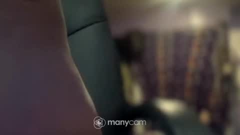 johnnyshung1 online show from February 9, 9:05 am