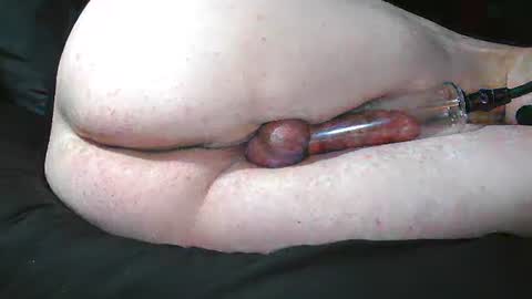 JohnnySkye79 online show from December 22, 5:15 am