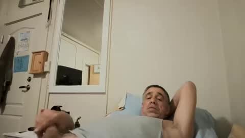 johnspataro831 online show from December 22, 4:59 pm